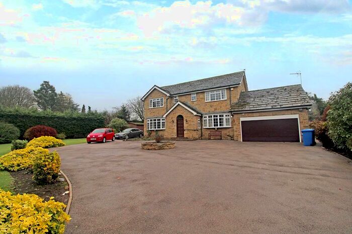 4 Bedroom House For Sale In Ripon Road, Killinghall, Harrogate, HG3