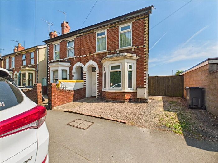 3 Bedroom End Of Terrace House To Rent In Seymour Road, Gloucester, Gloucestershire, GL1