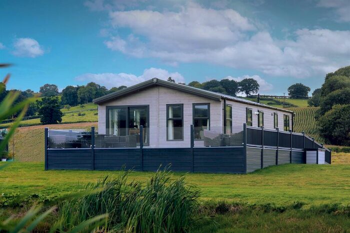 2 Bedroom Park Home For Sale In Blackford, Carlisle, CA6