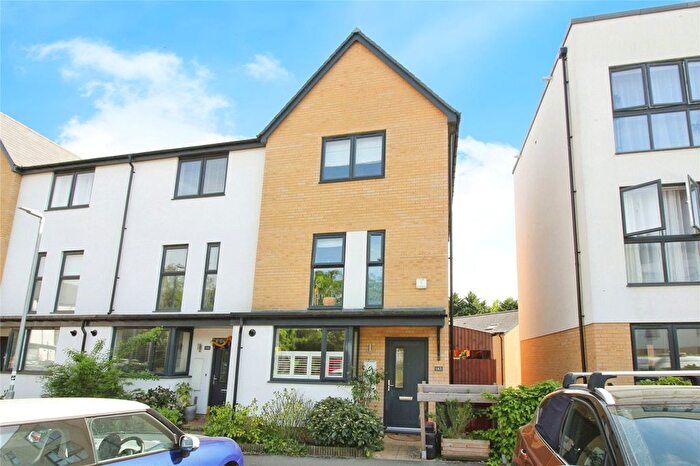4 Bedroom End Of Terrace House To Rent In Coley Avenue, Reading, RG1