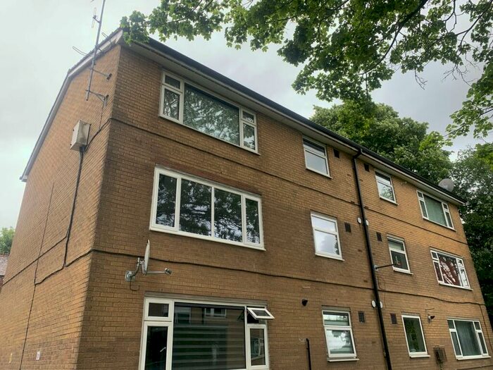 3 Bedroom Apartment To Rent In Sherbourne Court, Prestwich, Manchester, M25