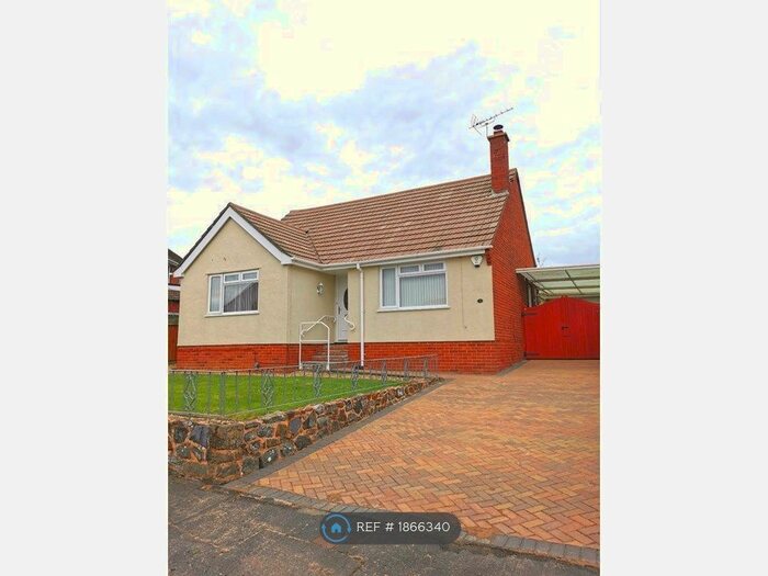 2 Bedroom Bungalow To Rent In Brookside Crescent, Exeter, EX4