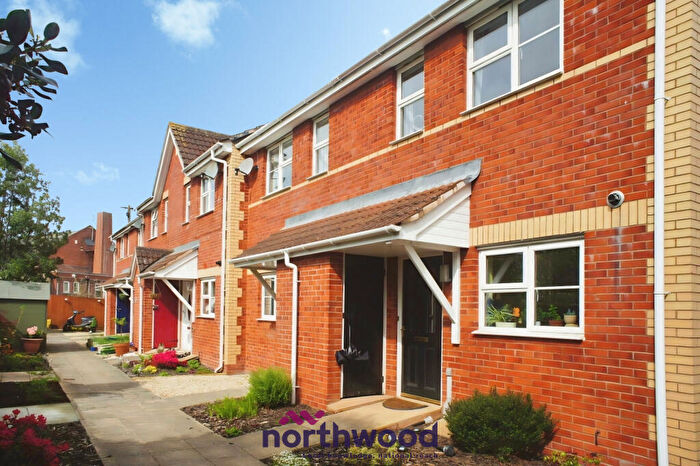 3 Bedroom Terraced House For Sale In Buddle Lane, St Thomas, Exeter, EX4