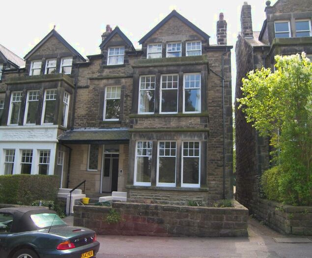 3 Bedroom Duplex To Rent In Harlow Moor Drive, Harrogate, HG2