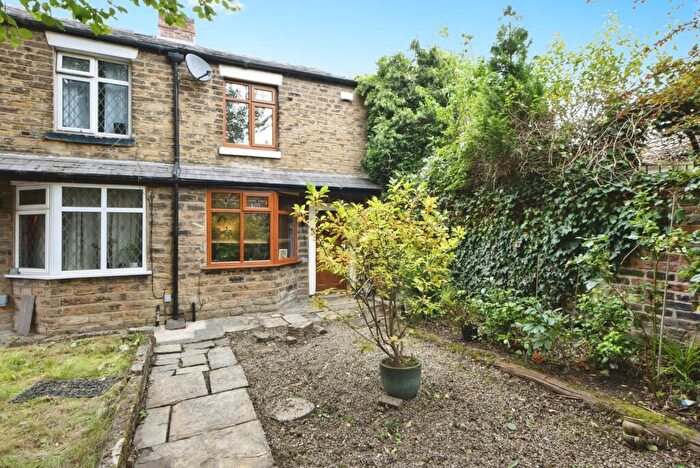 2 Bedroom Semi-Detached House For Sale In Mottram Road, Hyde, Greater Manchester, SK14
