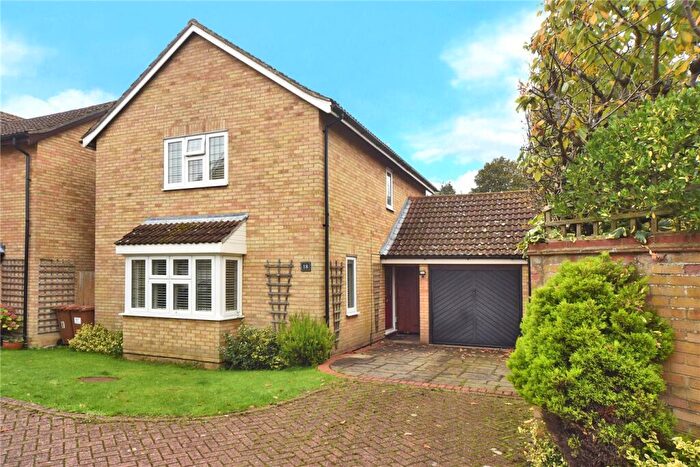 3 Bedroom Detached House For Sale In The Laurels, Banstead, Surrey, SM7