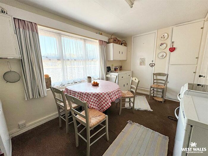 2 Bedroom Semi-Detached House For Sale In Newbridge Road, Laugharne, Carmarthen, SA33