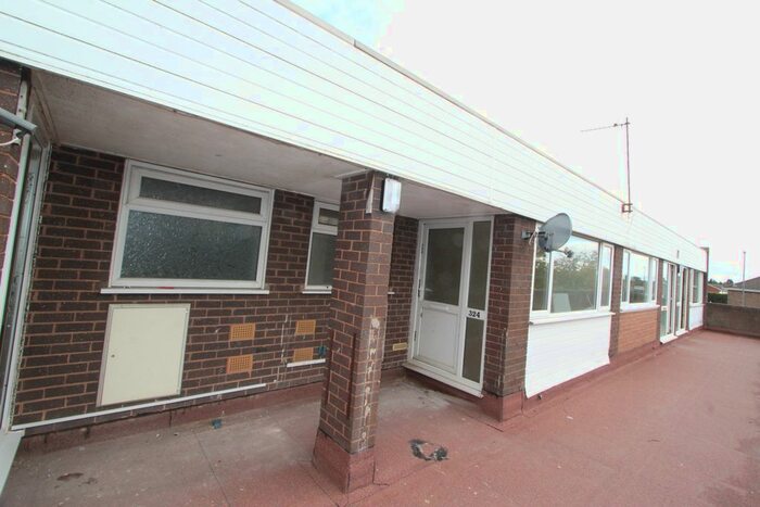 2 Bedroom Flat To Rent In Stroud Avenue, Willenhall WV12