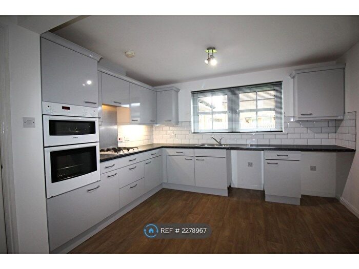 4 Bedroom Detached House To Rent In Elie Road, Blantyre, Glasgow, G72