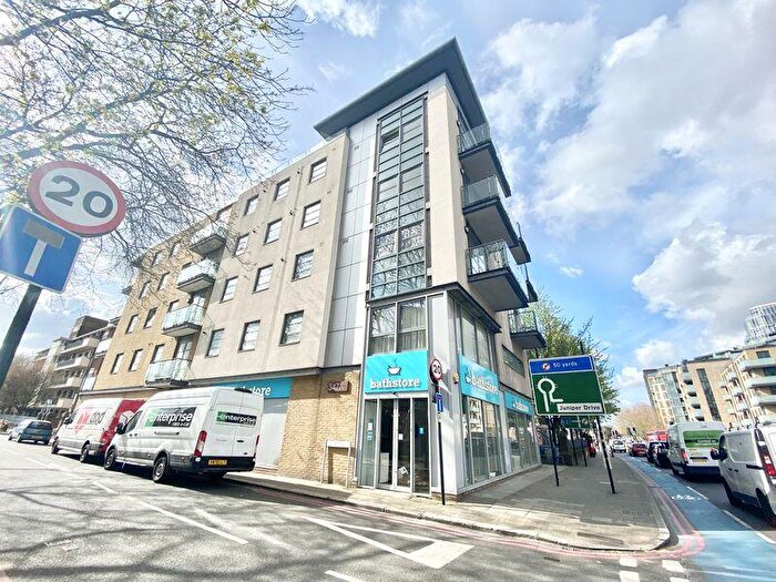 2 Bedroom Apartment To Rent In Horizon Building, York Road, SW11