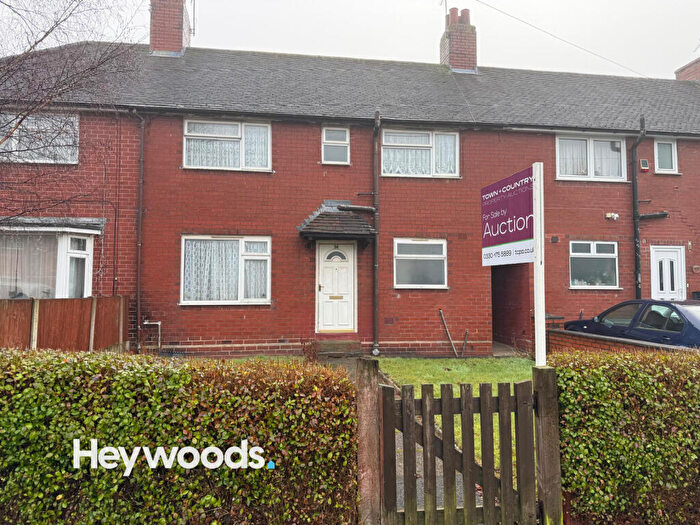 4 Bedroom Town House For Sale In Beasley Avenue, Chesterton, Newcastle-under-Lyme, Staffordshire, ST5