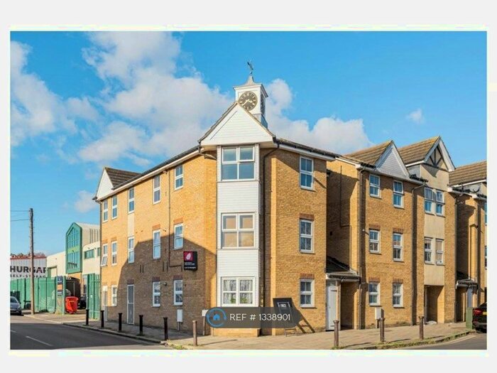 1 Bedroom Flat To Rent In Caldecourt Place, London, SE23