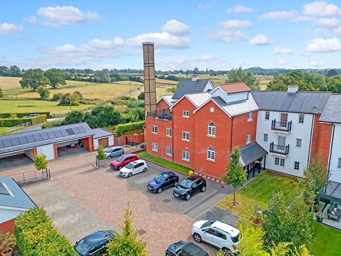 2 Bedroom Flat For Sale In Ridley Green, Hartford End, CM3