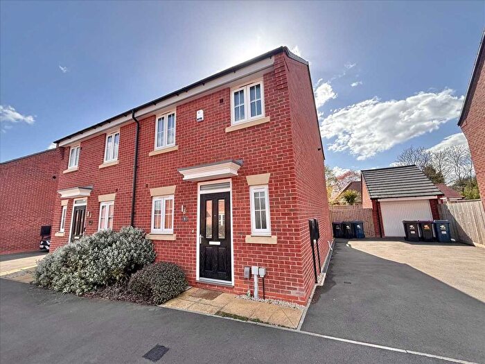 3 Bedroom Semi-Detached House For Sale In Lacey Street, Keyworth, Nottingham, NG12