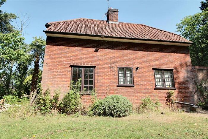 1 Bedroom Flat To Rent In Low Road, Hellesdon, Norwich, NR6