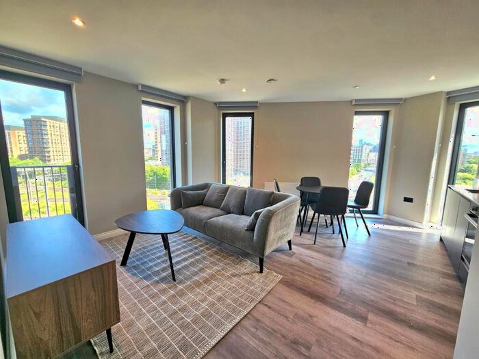 2 Bedroom Apartment To Rent In Springwell Gardens, Whitehall Road, Leeds, West Yorkshire, LS12