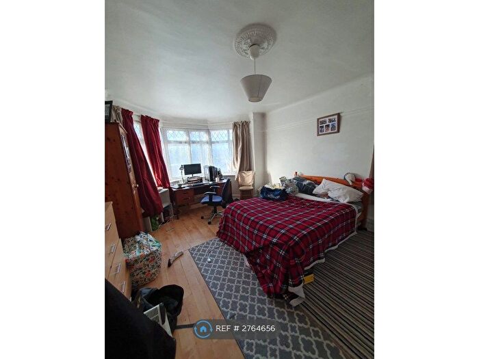 7 Bedroom Detached House To Rent In Westridge Road, Southampton, SO17