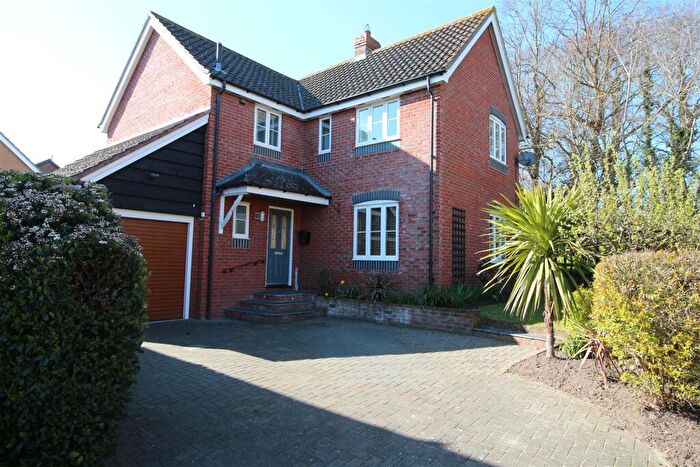 4 Bedroom Detached House To Rent In Saxmundham, IP17
