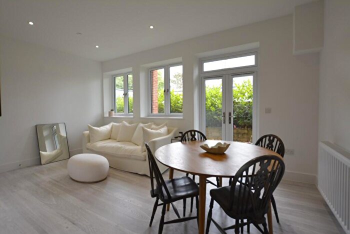 2 Bedroom Apartment To Rent In Ashwells Road, Brentwood, Essex, CM15