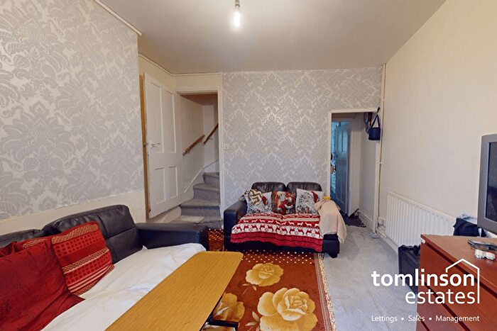 2 Bedroom Terraced House For Sale In Forster Street, Nottingham, NG7