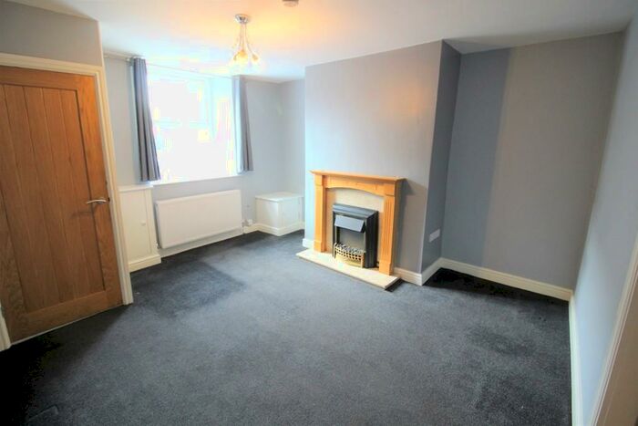 2 Bedroom Terraced House To Rent In Brosscroft, Hadfield, Glossop, SK13