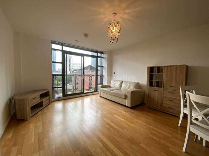 1 Bedroom Apartment To Rent In City Gate, Castlefield, M15