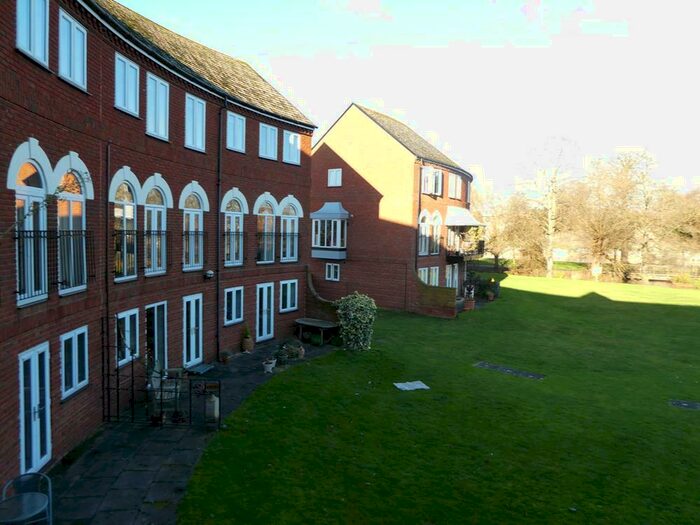 2 Bedroom Apartment To Rent In Duckmill Crescent, Duckmill Lane, MK42