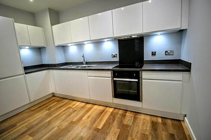 1 Bedroom Flat To Rent In - New York Road, Uk, LS2