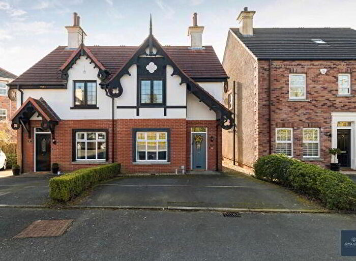 3 Bedroom Semi-Detached House For Sale In Summerhill, Banbridge, BT32