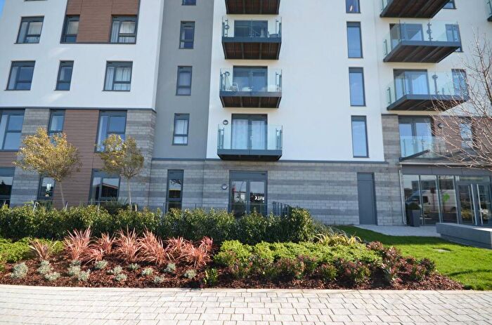 1 Bedroom Apartment To Rent In Marina Heights, Pearl Lane, Gillingham, ME7