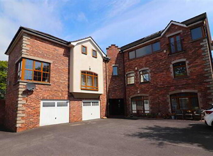 2 Bedroom Apartments For Sale In Prospect Mews, Lisburn, BT28