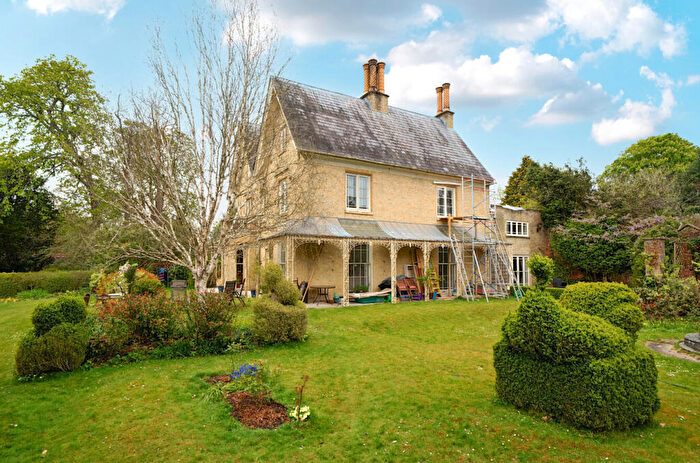 1 Bedroom Flat For Sale In Basingstoke Road, Kings Worthy, Winchester, Hampshire, SO23