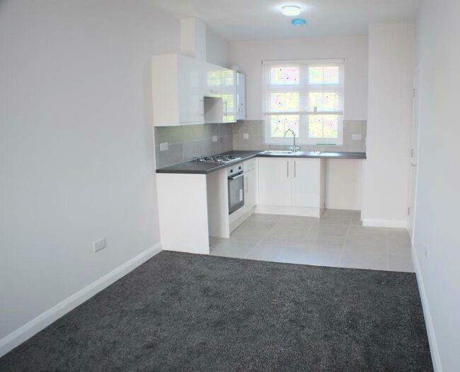 1 Bedroom Flat To Rent In High Street, Beckenham, London, BR3