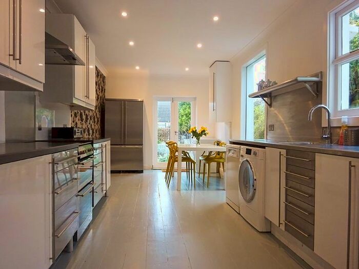 5 Bedroom Terraced House To Rent In Havelock Road, Brighton, BN1