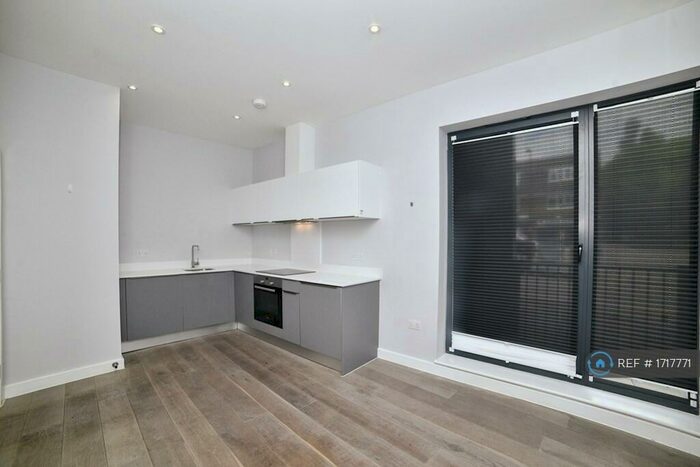 1 Bedroom Flat To Rent In Ruislip, Middx, HA4