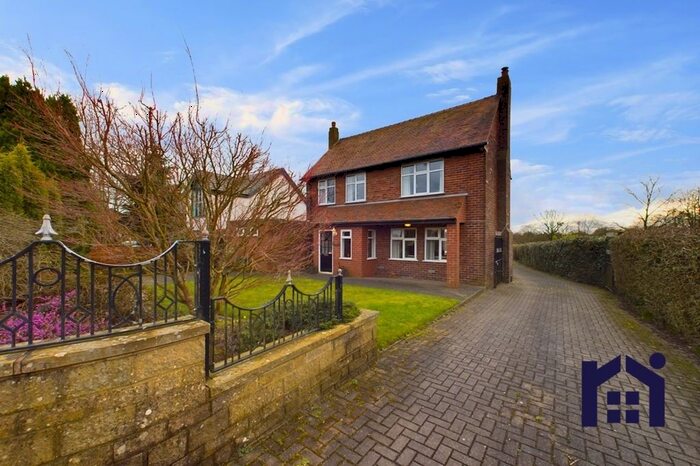 3 Bedroom Detached House For Sale In Pepper Lane, Standish, WN6