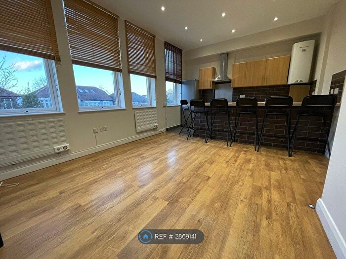 1 Bedroom Flat To Rent In Alexandra Park Road, London, N10