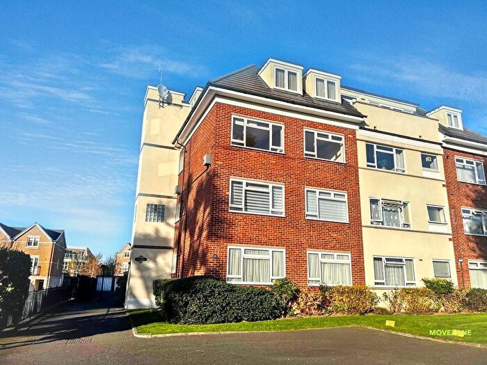 1 Bedroom Flat To Rent In Overbury Avenue, Beckenham, BR3