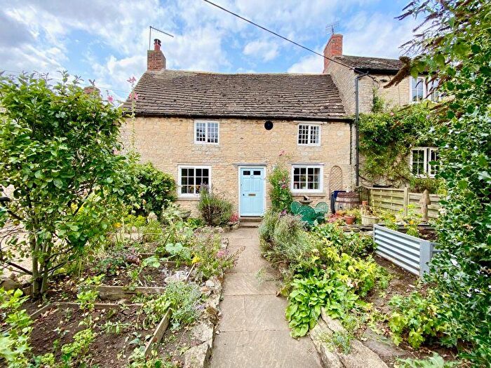 3 Bedroom Character Property For Sale In Character Home - Oozing Charm And Character, LE15