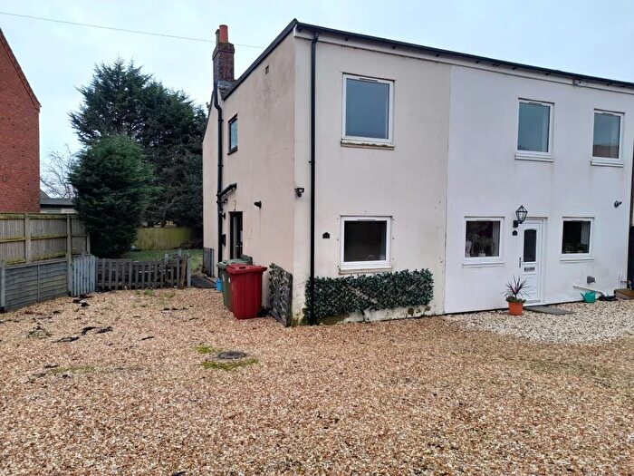 2 Bedroom End Terrace House For Sale In Main Street Worlaby, Brigg, South Humberside, DN20