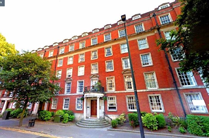 2 Bedroom Apartment To Rent In Windsor House, Westgate Street, Cardiff, CF10