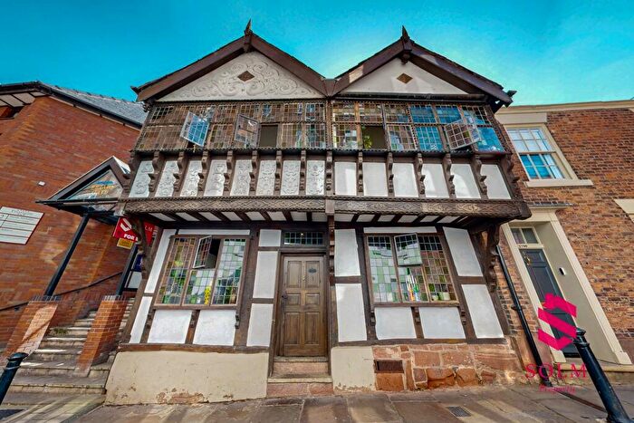 4 Bedroom Character Property For Sale In Th Century Grade Ii Listed Townhouse On White Friars, Chester, CH1