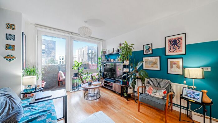 2 Bedroom Flat For Sale In Kiln House, E1