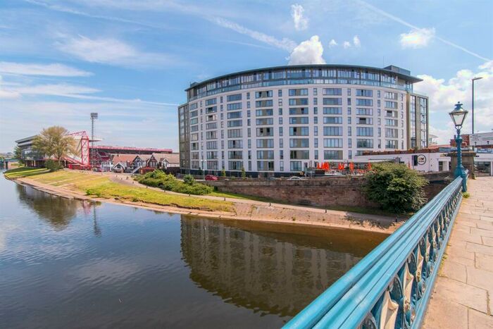 3 Bedroom Apartment To Rent In The Waterside, West Bridgford, NG2