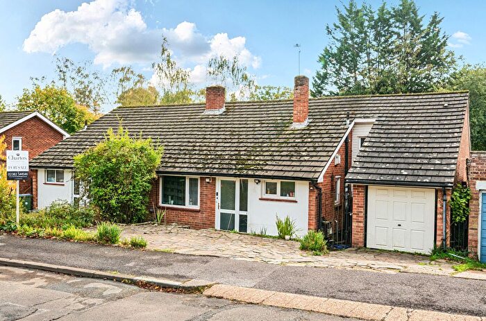 5 Bedroom Semi Detached House For Sale In The Parkway, Bassett, Southampton, Hampshire, SO16