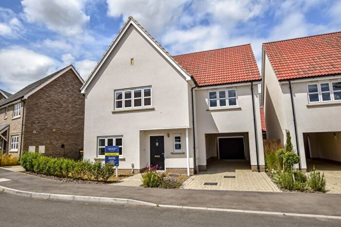 4 Bedroom Detached House For Sale In London Road, Great Chesterford, CB10