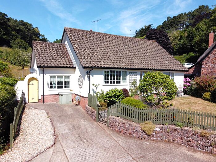 4 Bedroom Bungalow For Sale In Moor Road, Minehead, TA24