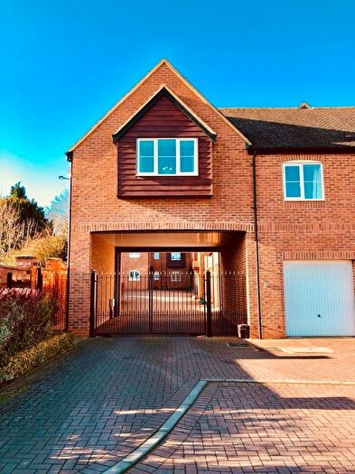 4 Bedroom Apartment To Rent In Watling Street, Weedon, Northamptonshire, NN7