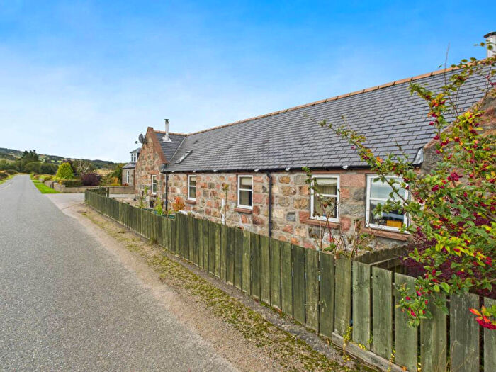 3 Bedroom Semi-Detached House For Sale In Blackpool Steadings, Alford, AB33