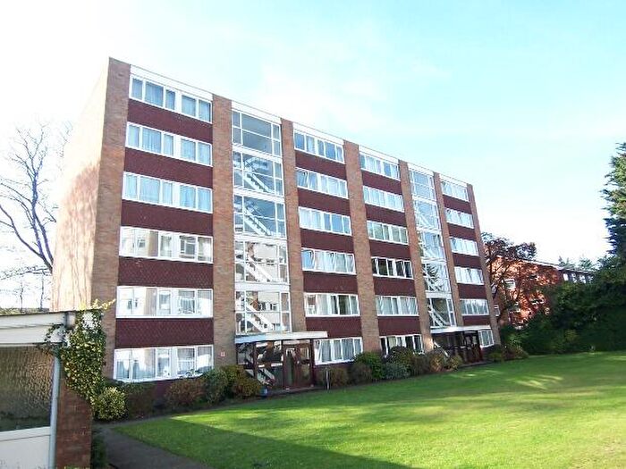 2 Bedroom Flat To Rent In Lindum Court, Poole Road, Branksome, BH12